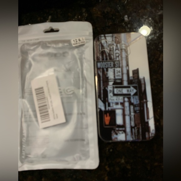 APPLE iPhone 12 case NWT - Picture 9 of 10